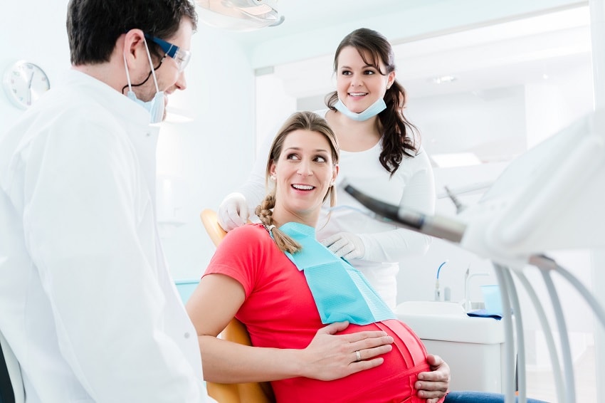лечение зубов при беременности